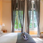 5 Family With Pool & Large Garden In Historic Convent Nyaraló