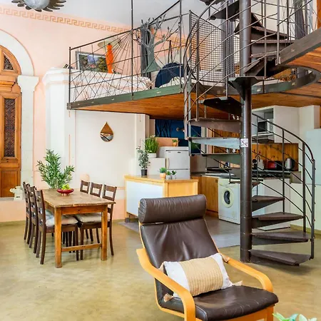 5 Family With Pool & Large Garden In Historic Convent * Pézenas