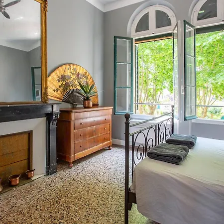 5 Family With Pool & Large Garden In Historic Convent ペズナ