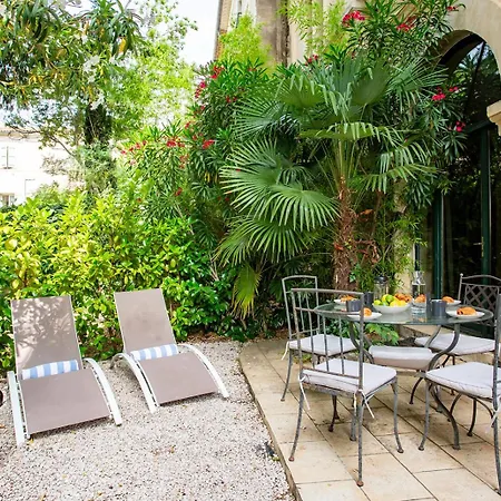 5 Family With Pool & Large Garden In Historic Convent Vakantiehuis
