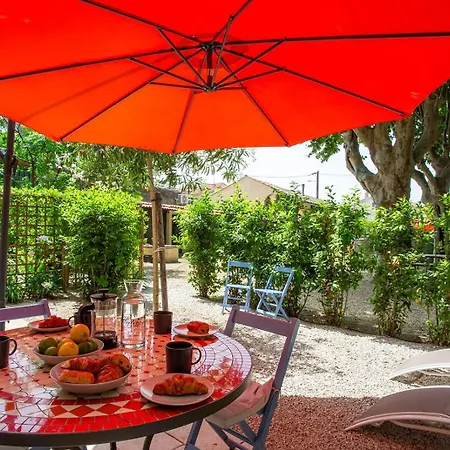 5 Family With Pool & Large Garden In Historic Convent Vakantiehuis Pézenas
