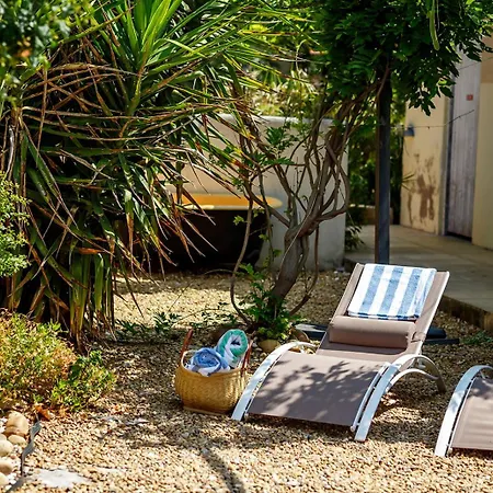 5 Family With Pool & Large Garden In Historic Convent