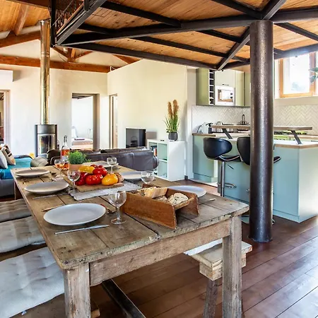 5 Family With Pool & Large Garden In Historic Convent Vakantiehuis Pézenas