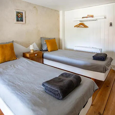 5 Family With Pool & Large Garden In Historic Convent