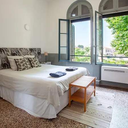 Vakantiehuis 5 Family With Pool & Large Garden In Historic Convent