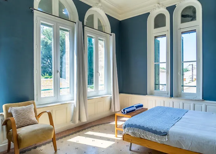 5 Family With Pool & Large Garden In Historic Convent *